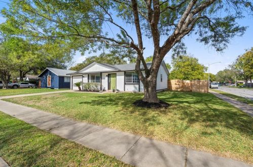 4802 Brassiewood Dr, Austin TX  78744-5107 exterior
