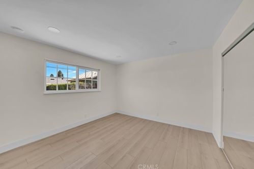 5771 Heil Ave, Huntington Beach CA  92649-3771 exterior