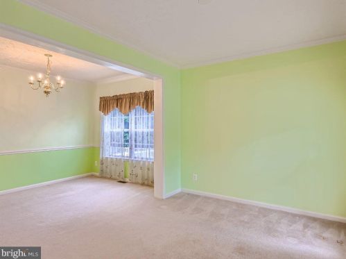 565 Windsong Dr, Aberdeen MD  21001-1809 exterior