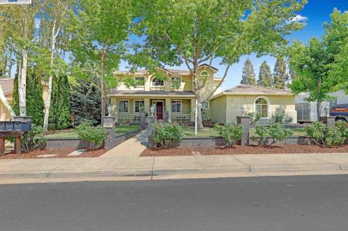 1767 Embassy Cir, Livermore, CA 94550-0832