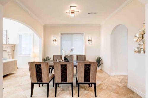 4719 Tobias Ave, Van Nuys CA  91403-2826 exterior