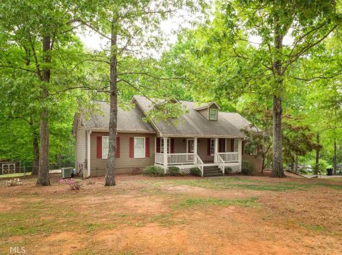 230 Moseley Crossing Dr, Stockbridge, GA 30281-6507