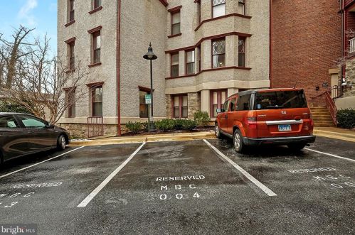 9610 Dewitt Dr, Silver Spring MD 20910-7110 exterior