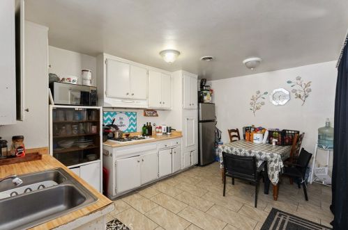 605 Mtn Vw St, Santa Ana CA 92704-2151 exterior