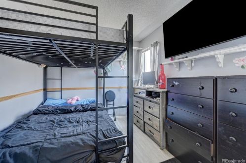 1438 Vaughn Cir, Denver CO  80012-4340 exterior