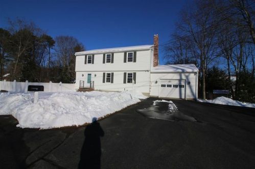 3 Albert St, Somersworth, NH 03878-2302