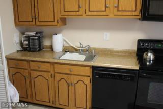 5234 Lonsdale Dr, Springfield VA  22151-1712 exterior