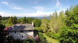 11414 103rd Ave, Vashon, WA 98070-3010