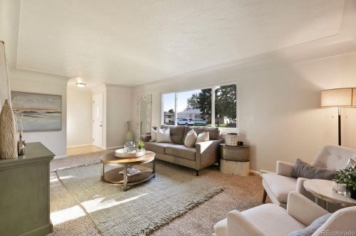 1816 Dilmont Ave, Greeley CO  80631-6207 exterior