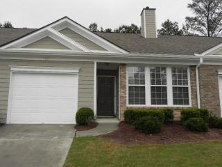 106 Camry Ln, Grayson, GA 30017-4228