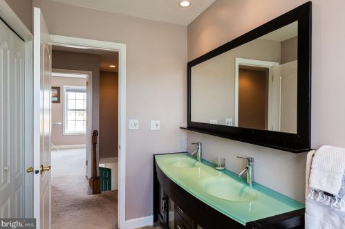 2355 View Rd, Lancaster PA  17602-1844 exterior