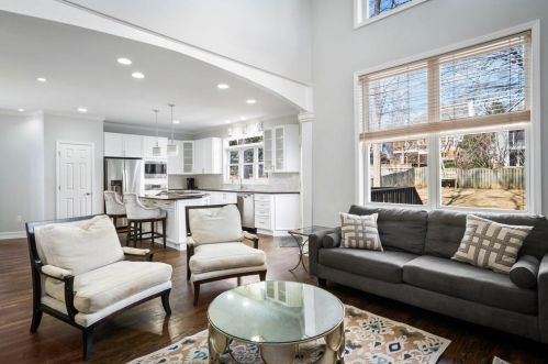 1392 Etowah Dr, Atlanta GA  30319-3446 exterior