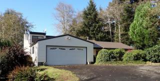 4701 Loop Dr, Rose Lodge OR  97368-9630 exterior