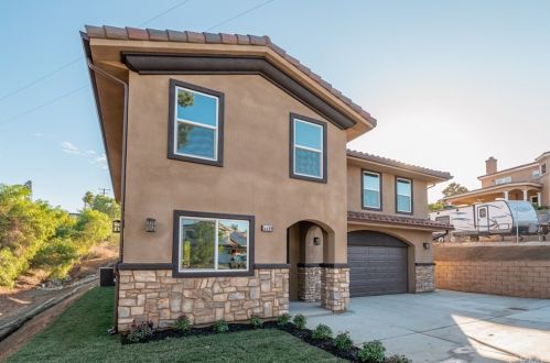 14499 Quailridge Dr, Riverside, CA 92503-7219