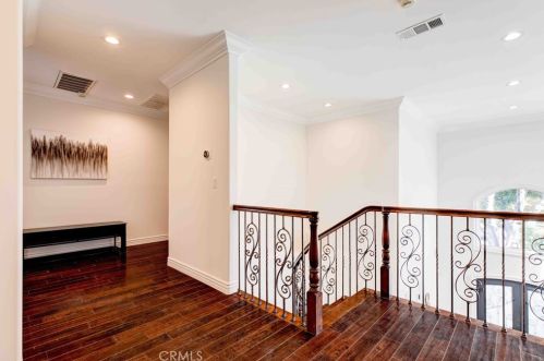 4719 Tobias Ave, Van Nuys CA  91403-2826 exterior