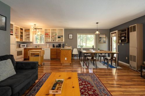 15139 Northwoods Blvd, Truckee CA  96161-7112 exterior