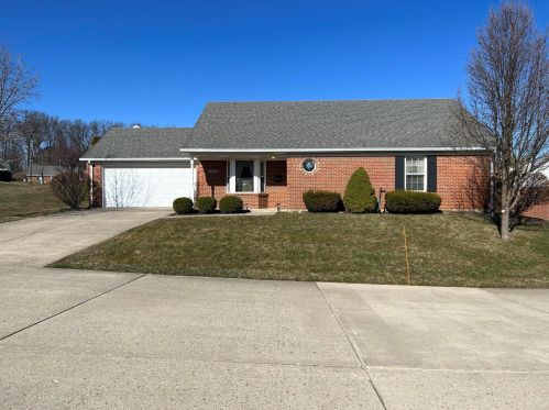 1154 Pheasant Run, Springfield, OH 45503-6834