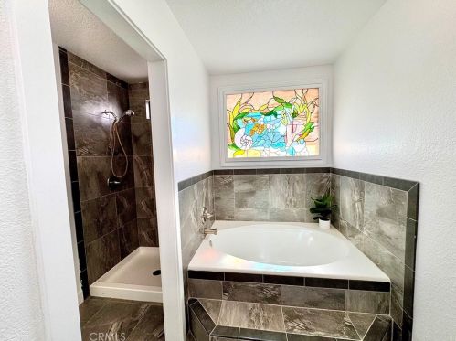 16685 Bonanza Dr, Riverside CA  92504-5706 exterior