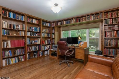 30 Deer Run Dr, Dover NJ  07869-4511 exterior