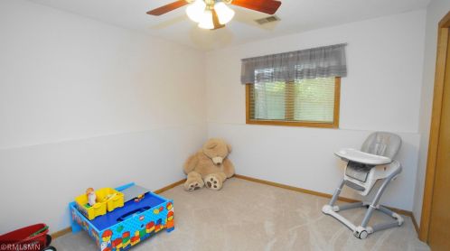 13747 Georgia Dr, Saint Paul MN  55124-7627 exterior