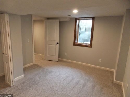 61 Cook Ave, Saint Paul MN  55130-3837 exterior