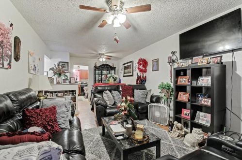 5450 Mcconnell Dr, Fort Worth TX  76134-1006 exterior