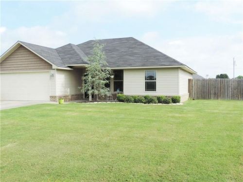 1109 Sequoyah, Spiro, OK 74959-5027