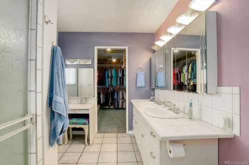 850 Kendall St, Denver CO  80214-2313 exterior