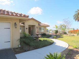 1678 Camino De Nog, Fallbrook, CA 92028-4610