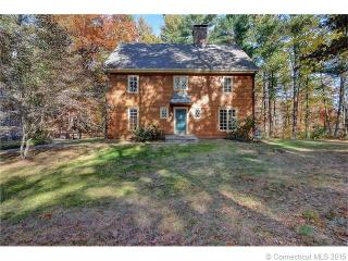 71 Brook St, Glastonbury, CT 06033-2601