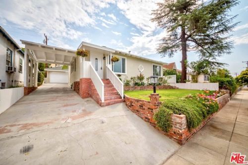 2831 Prospect Ave, Glendale, CA 91214-3423