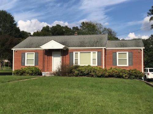 90 1st St, Collinsville, VA 24078-1357