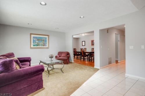 37 Hooper Ave, Town Center, NJ 07052-3405