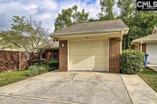 624 Ashwood Cir, Cayce-West Columbia, SC 29169-4965
