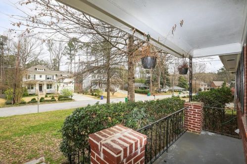 1591 Fearn Cir, Atlanta GA  30319-3509 exterior