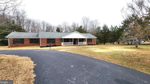 20 Berkshire Ln, Spotsylvania, VA 22551-2407