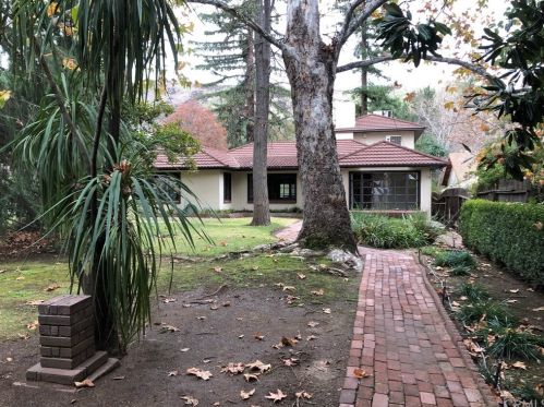 186 Sliger Rd, Mountain Home Village, CA 92359-9736