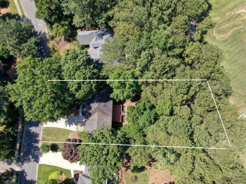 3105 Sandhurst Dr, Holly Springs, GA 30189-1521