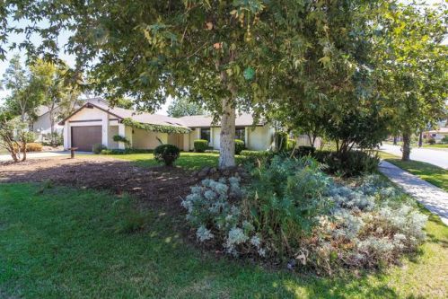 700 Calle De Silva, Redlands, CA 92374-6222