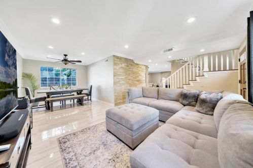 120 Wade Cir, Anaheim CA 92807-3119 exterior