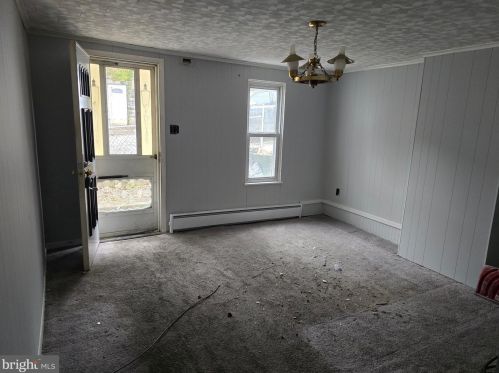 602 Pierce St, Primrose PA  17901-3432 exterior