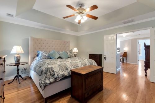 1668 Emory Place Dr, Atlanta GA  30329-4716 exterior