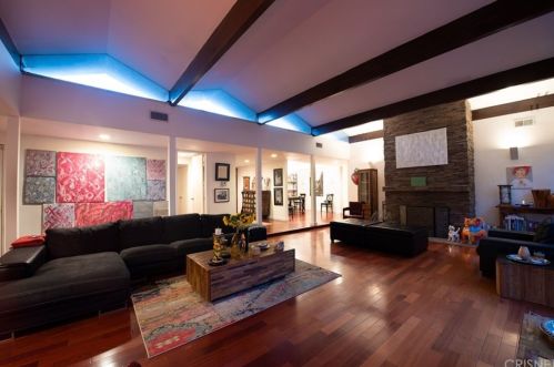 3540 Green Vista Dr, Van Nuys, CA 91436-4014