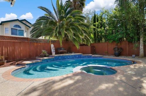 1441 Harvest Ln, Tracy, CA 95376-4468