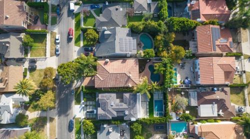 4719 Tobias Ave, Van Nuys CA  91403-2826 exterior