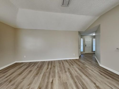 6826 Blue Ridge Dr, Richmond TX  77469-5837 exterior