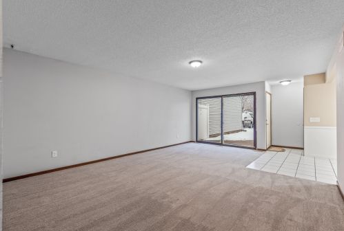 5106 148th St, Saint Paul MN  55124-6923 exterior