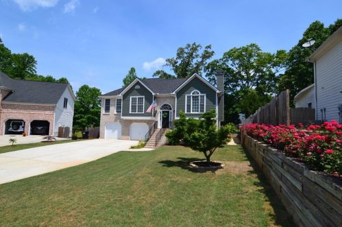 590 Montview Ln, Marietta, GA 30060-5141
