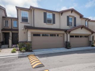 11 Casa Via Ct, Watsonville, CA 95076-6670