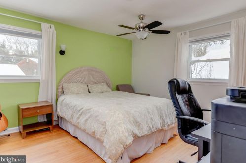 958 Chesterfield Rd, Haddonfield NJ 08033-3615 exterior